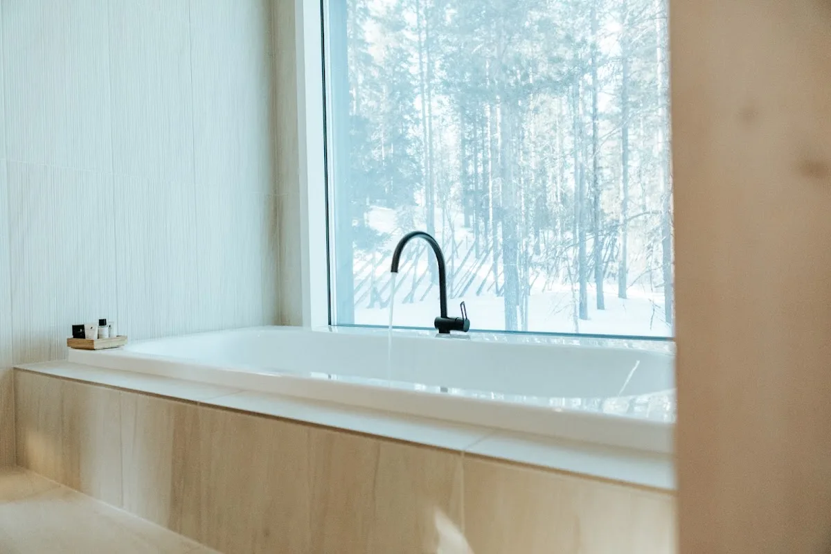 Arctic TreeHouse Hotel — photo 3 of 5