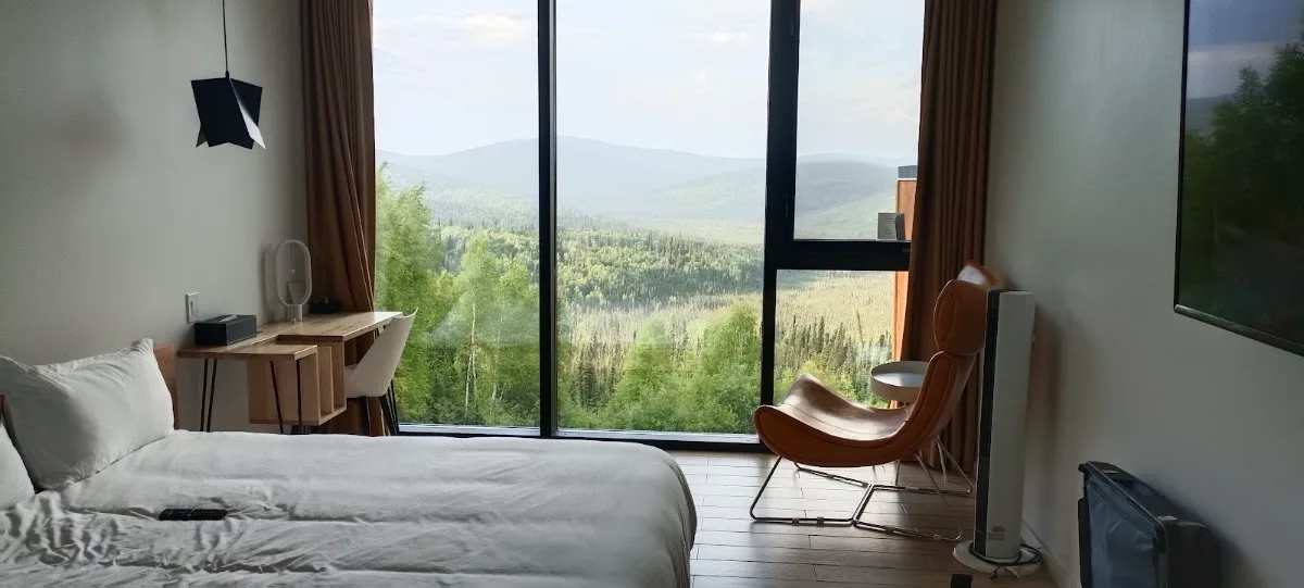 Aurora Villa — photo 2 of 5