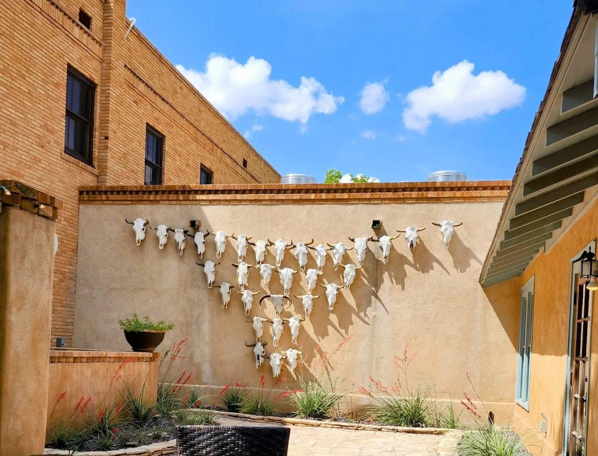 Gage Hotel — photo 1 of 5