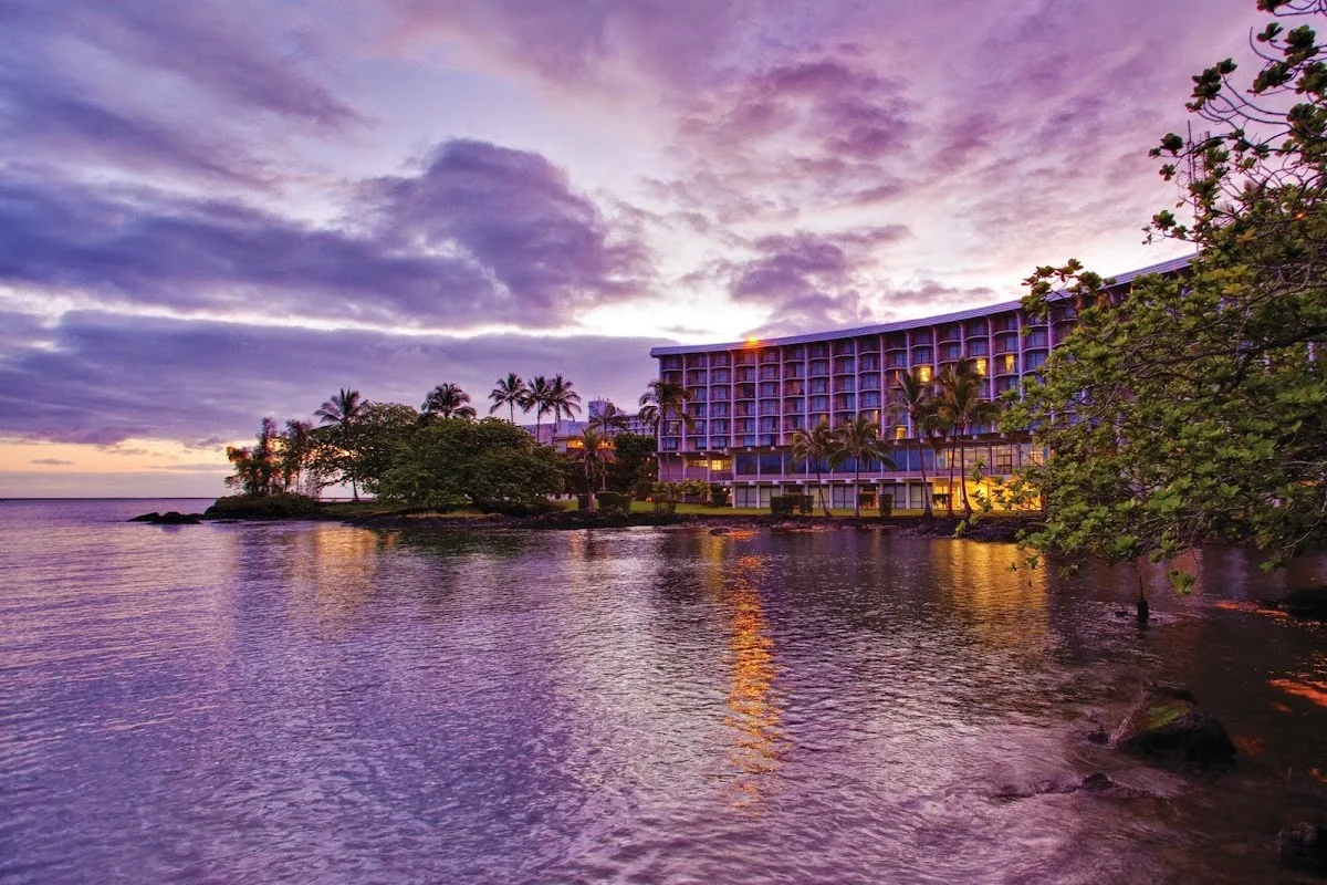 Hilo Hawaiian Hotel, Trademark Collection by Wyndham — photo 5 of 5