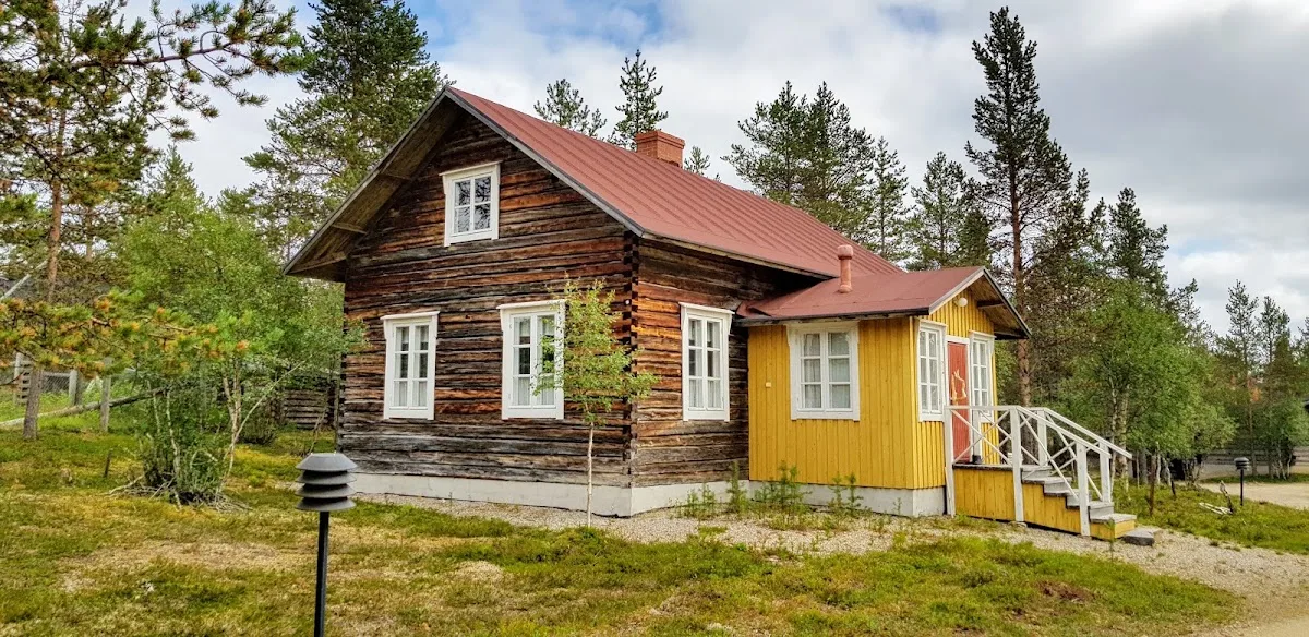 Kakslauttanen Arctic Resort — photo 1 of 5