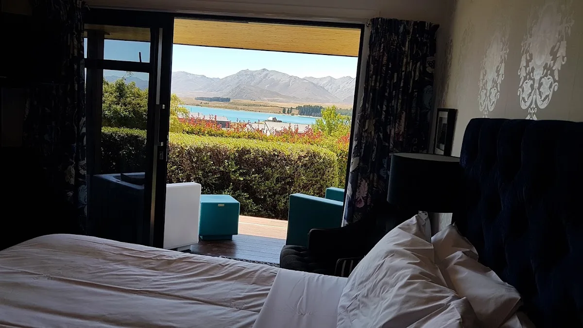 Lake Tekapo Lodge — photo 2 of 5