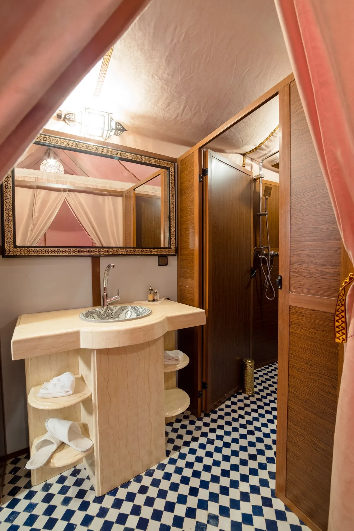 Luxury Camp Merzouga — photo 3 of 5