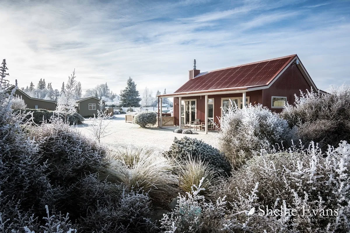 Night Sky Cottages — photo 3 of 5
