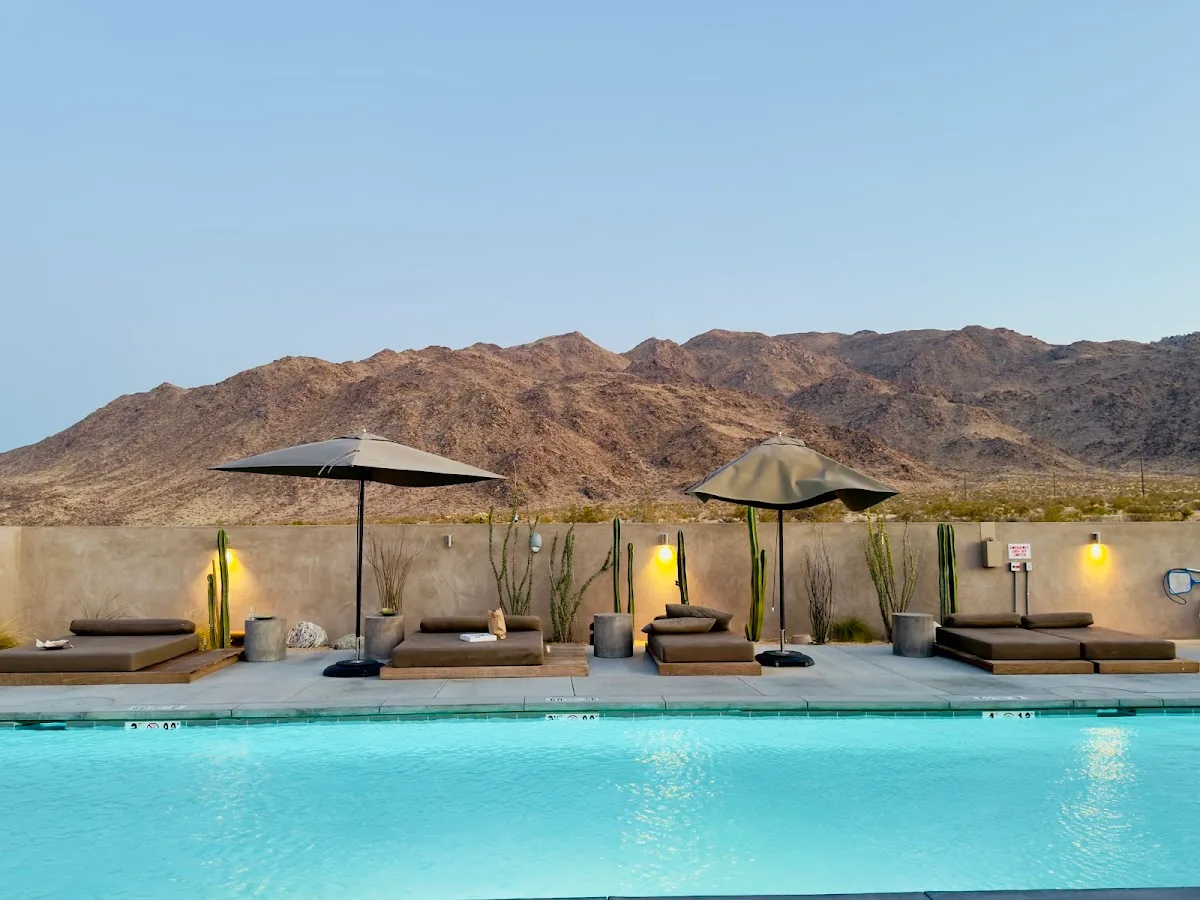 RESET Hotel Joshua Tree — photo 3 of 5