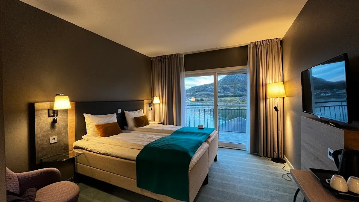 Sommarøy Arctic Hotel — photo 2 of 5