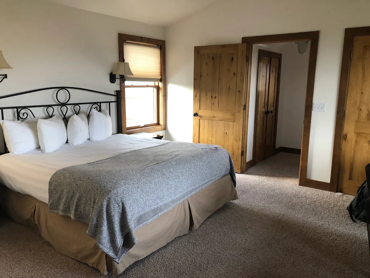Stone Canyon Inn — photo 2 of 5