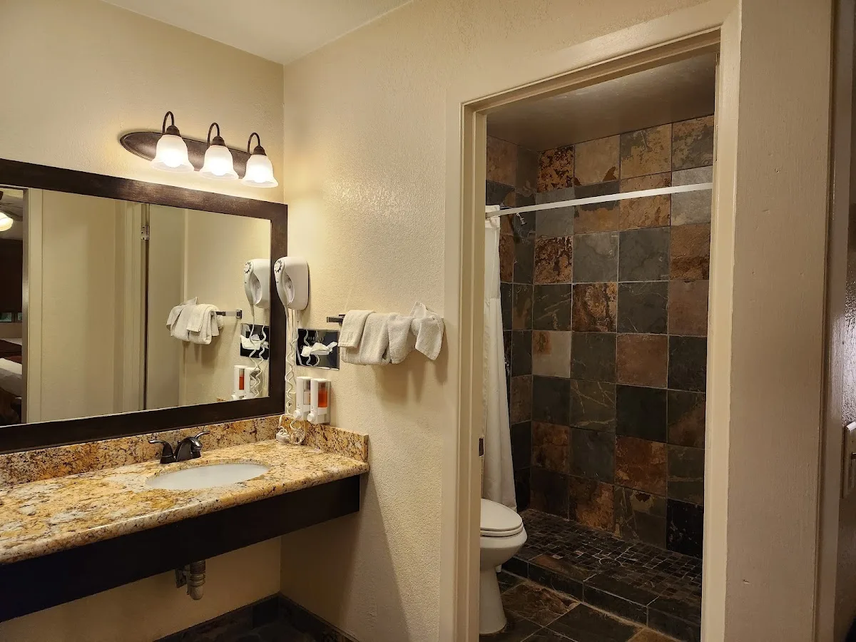 Stovepipe Wells Village — photo 4 of 5